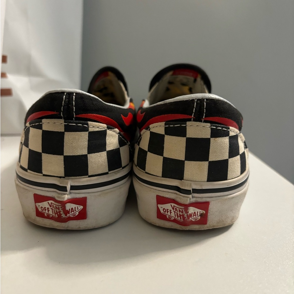 Vans x Disney slides - Picture 5 of 6